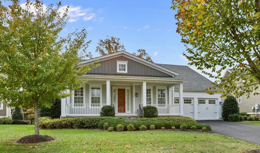 41221 BLUE OAT Ct, Aldie, VA 20105 - 4 Beds, 4 Bath