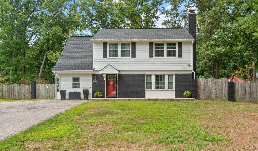 1905 MITCHELLVILLE Rd, Bowie, MD 20716 - 4 Beds, 4 Bath