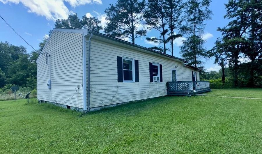 10720 Winterham Rd, Amelia Court House, VA 23002 - 2 Beds, 1 Bath