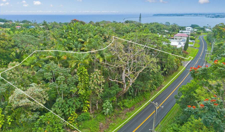98 KAIWIKI Rd, Hilo, HI 96720 - 1 Beds, 2 Bath