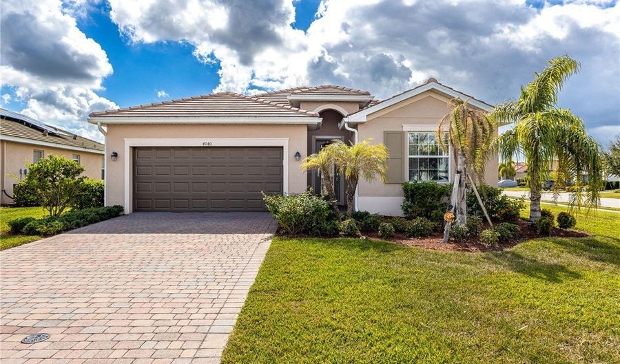 4040 E Hampton Cir, Alva, FL 33920 - 4 Beds, 3 Bath