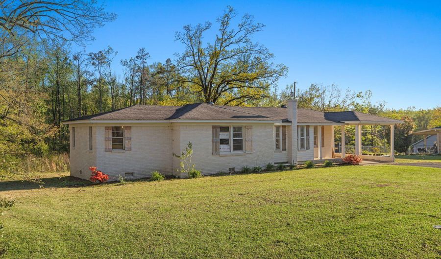 1007 Hatchie St, Booneville, MS 38829 - 3 Beds, 2 Bath