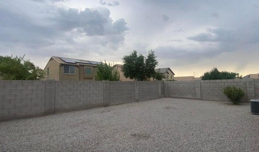 4968 S Rovey Pkwy, Buckeye, AZ 85326 - 4 Beds, 3 Bath