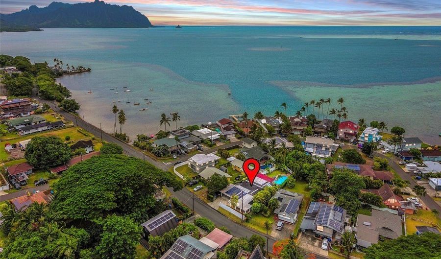 47-235 Kamehameha Hwy, Kaneohe, HI 96744 - 3 Beds, 2 Bath