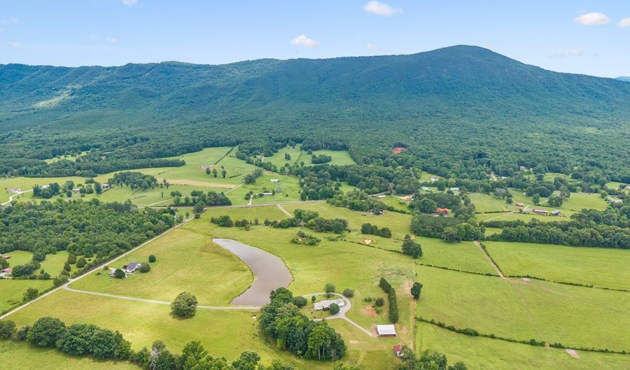 187 Burns Ln, Benton, TN 37307 - 3 Beds, 3 Bath