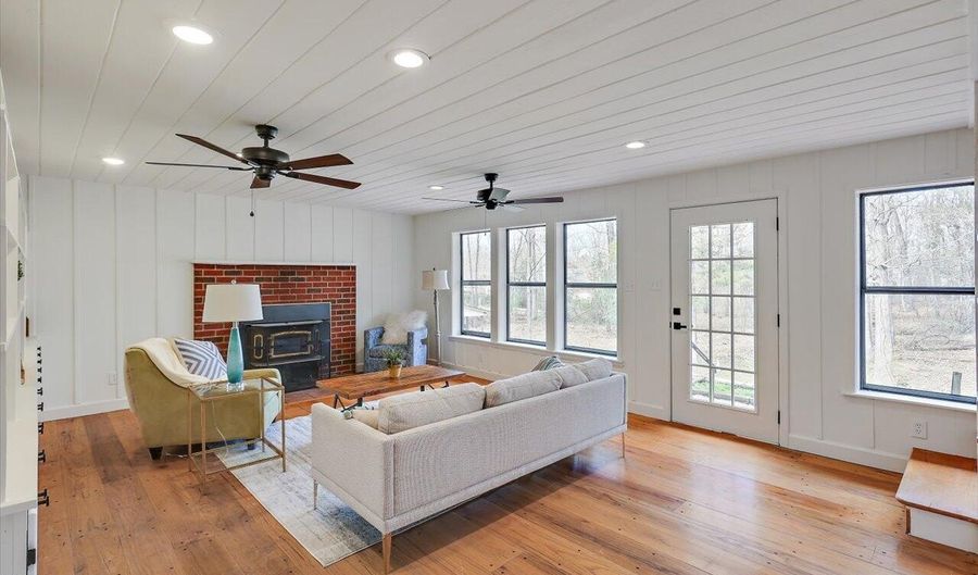 313 Le Bourgeois Ln, Brandon, MS 39047 - 5 Beds, 5 Bath