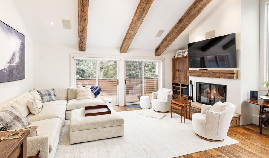 901 W FRANCIS St, Aspen, CO 81611 - 4 Beds, 5 Bath