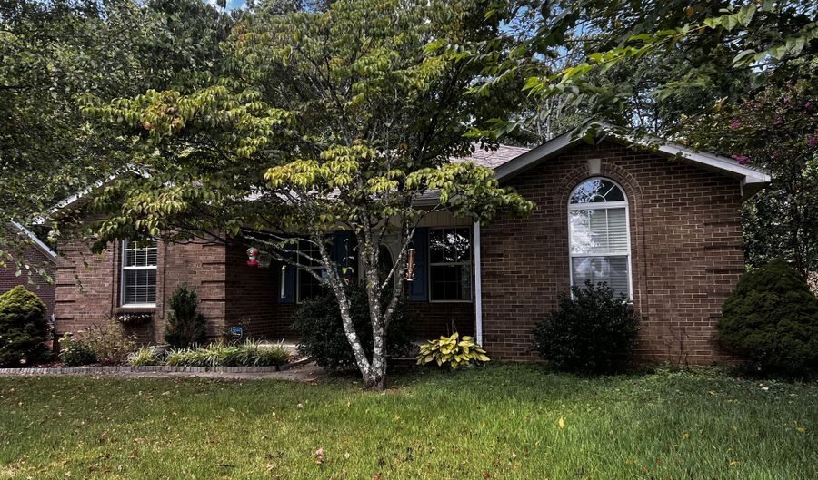 408 Camptown Rd, Bardstown, KY 40004 - 3 Beds, 2 Bath