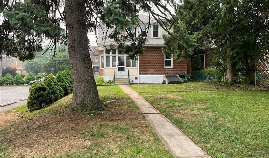 543 W Emaus Ave, Allentown, PA 18103 - 3 Beds, 1 Bath