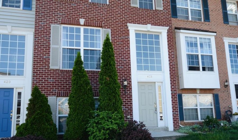 421 GREEN FERN Cir, Boonsboro, MD 21713 - 3 Beds, 4 Bath