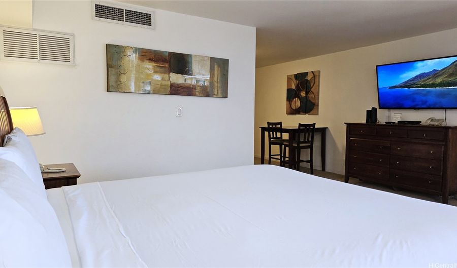 1088 Bishop St 2901, Honolulu, HI 96813 - 1 Beds, 1 Bath