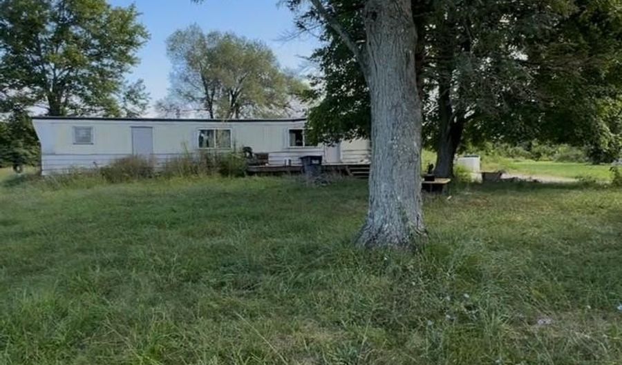 10072 Texas Gas, Aurora, IN 47001 - 2 Beds, 1 Bath