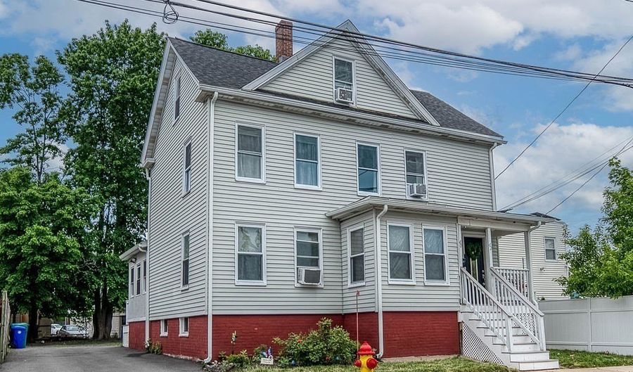 40 Falmouth St, Attleboro, MA 02703 - 6 Beds, 3 Bath