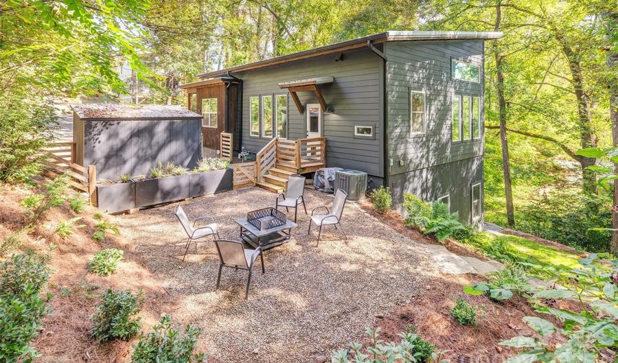 42 Salola St, Asheville, NC 28806 - 3 Beds, 3 Bath