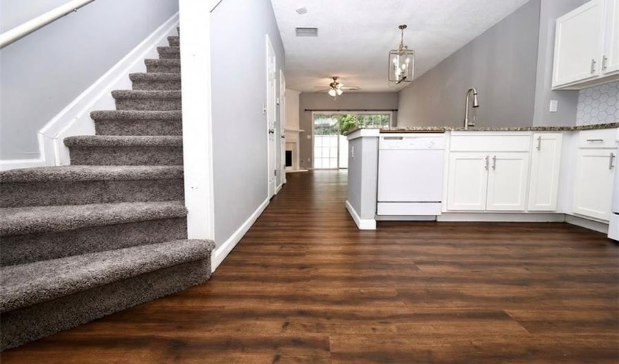 233 Buckland, Alpharetta, GA 30022 - 2 Beds, 3 Bath