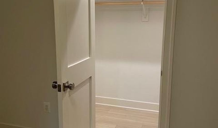 8504 MEADOWLARK Ln BASEMENT, Bethesda, MD 20817 - 1 Beds, 1 Bath