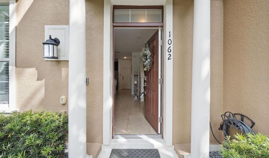 1062 WINGLEWOOD, Altamonte Springs, FL 32714 - 3 Beds, 3 Bath