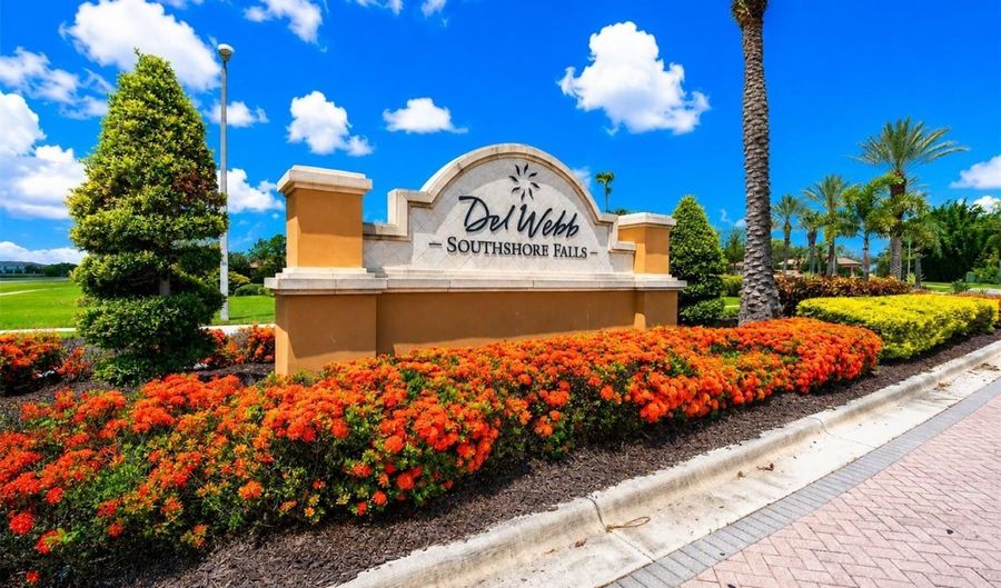 335 SENECA FALLS Dr, Apollo Beach, FL 33572 - 3 Beds, 2 Bath