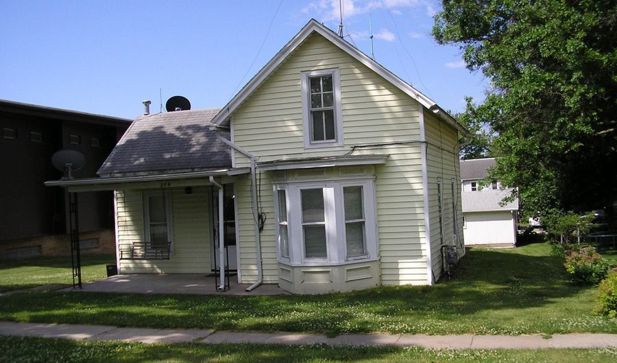 306 Chestnut St, Anita, IA 50020 - 3 Beds, 1 Bath