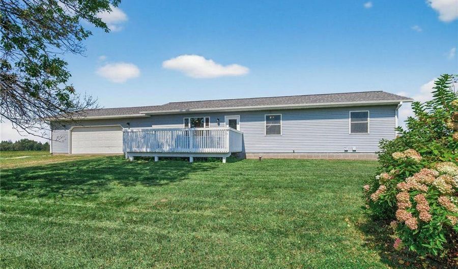 2027 40th Ave, Alden, WI 54020 - 3 Beds, 2 Bath
