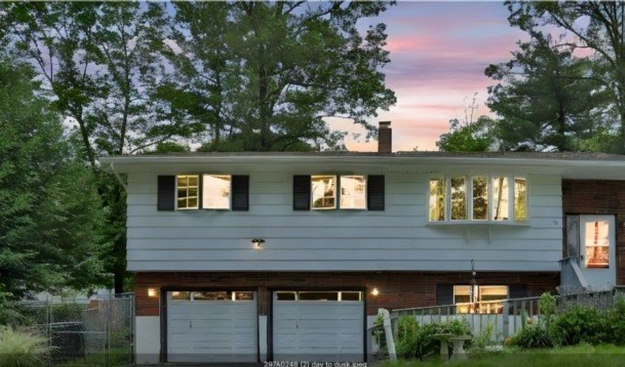 11 Ayers Ci, Andover, NJ 07860 - 3 Beds, 2 Bath