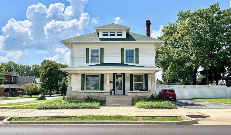 1227 L St, Bedford, IN 47421 - 4 Beds, 2 Bath