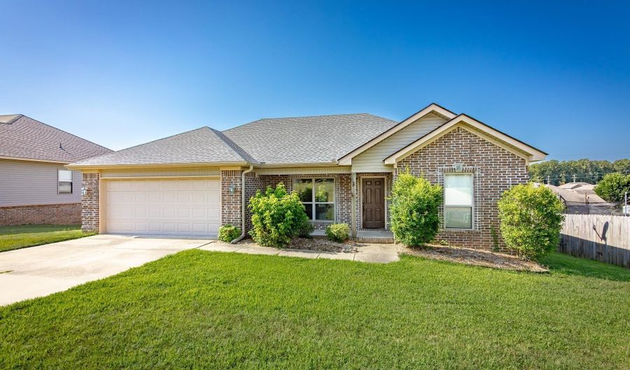 325 Austin Creek Dr, Austin, AR 72007 - 3 Beds, 2 Bath