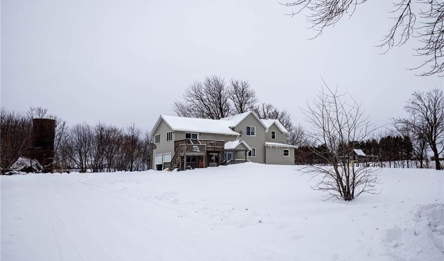 22598 700th Ave, Albert Lea, MN 56007 - 4 Beds, 2 Bath