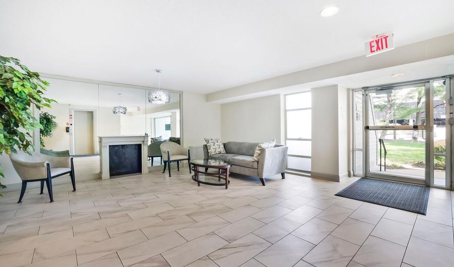 10300 WESTLAKE Dr 210, Bethesda, MD 20817 - 2 Beds, 1 Bath