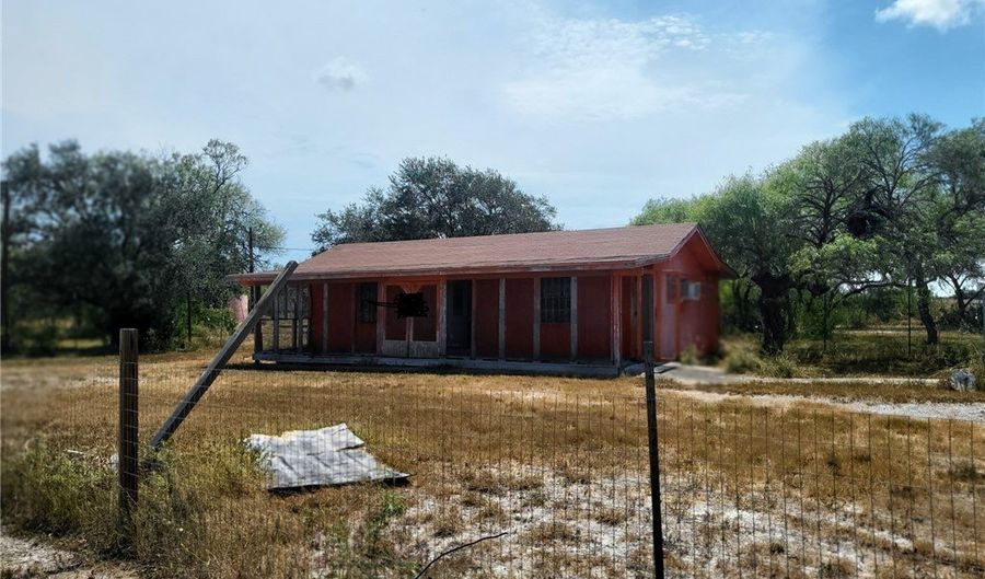 6086 State Highway 359, Alice, TX 78332 - 0 Beds, 0 Bath