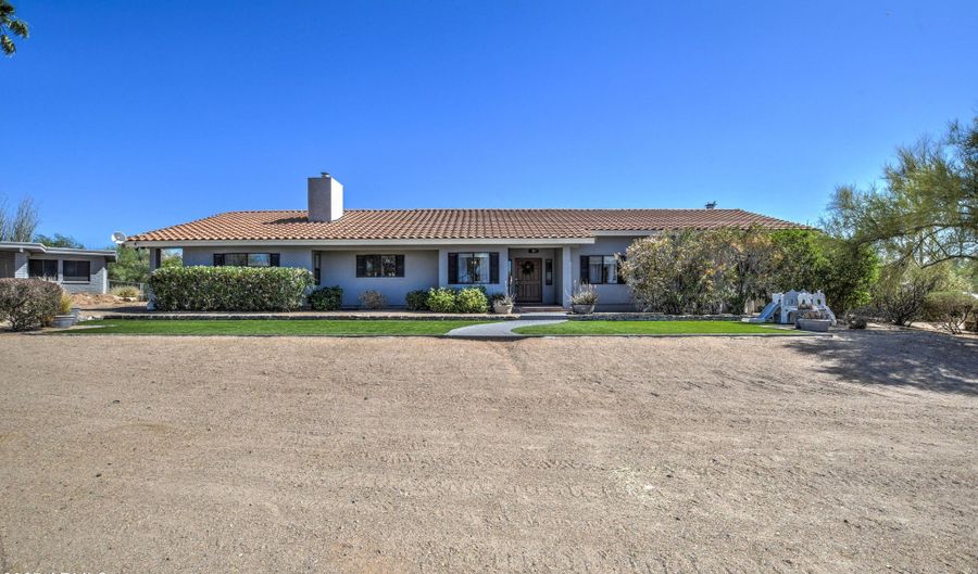 28437 N 58TH St, Cave Creek, AZ 85331 - 4 Beds, 2 Bath