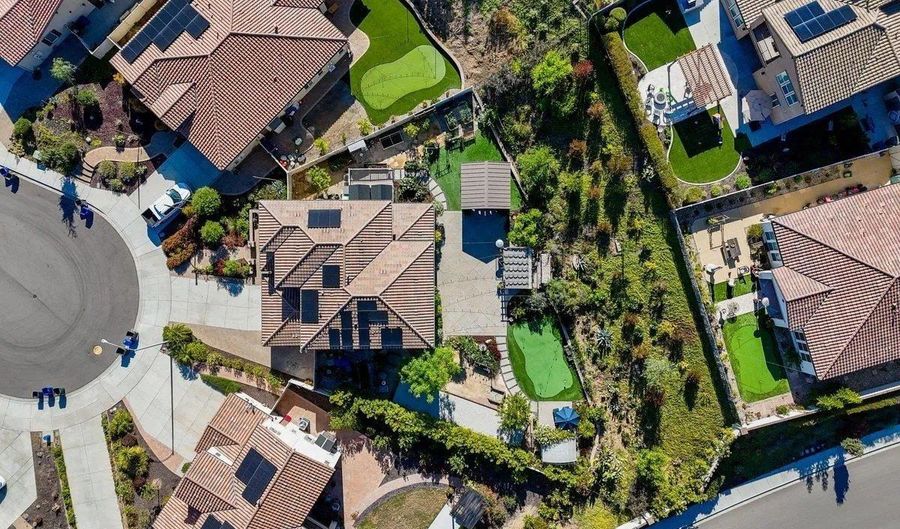 1217 Stockton Pl, Escondido, CA 92026 - 4 Beds, 4 Bath