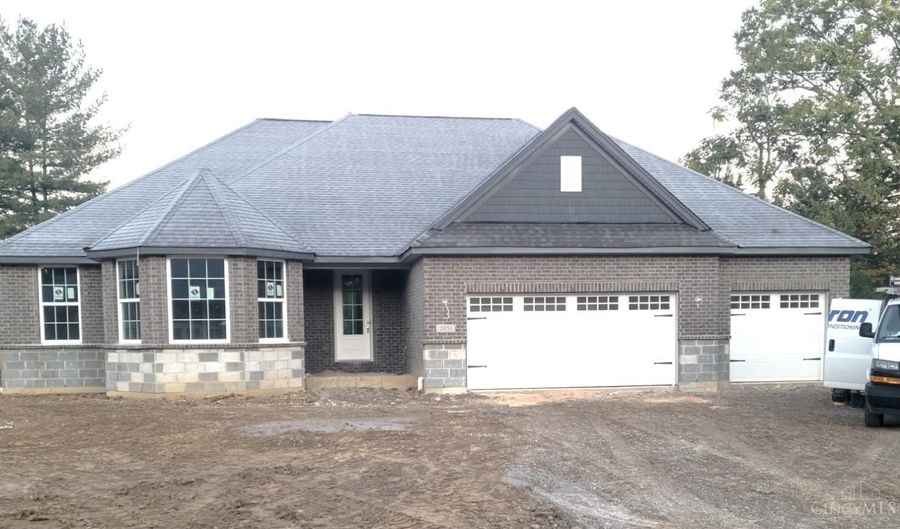 2051 Tall Pines Ln, Anderson Twp., OH 45244 - 4 Beds, 4 Bath