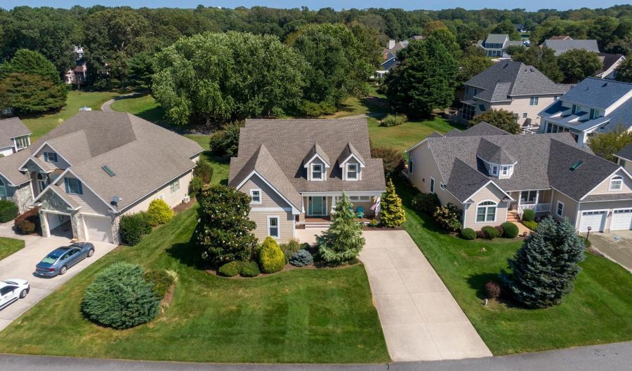 232 OYSTER SHELL Cv, Bethany Beach, DE 19930 - 3 Beds, 3 Bath