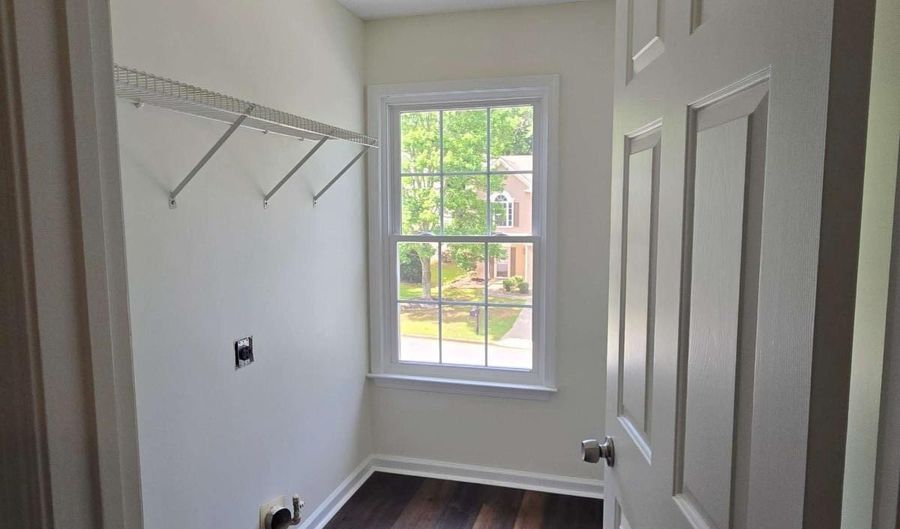 3075 Keyingham Way, Alpharetta, GA 30004 - 3 Beds, 3 Bath