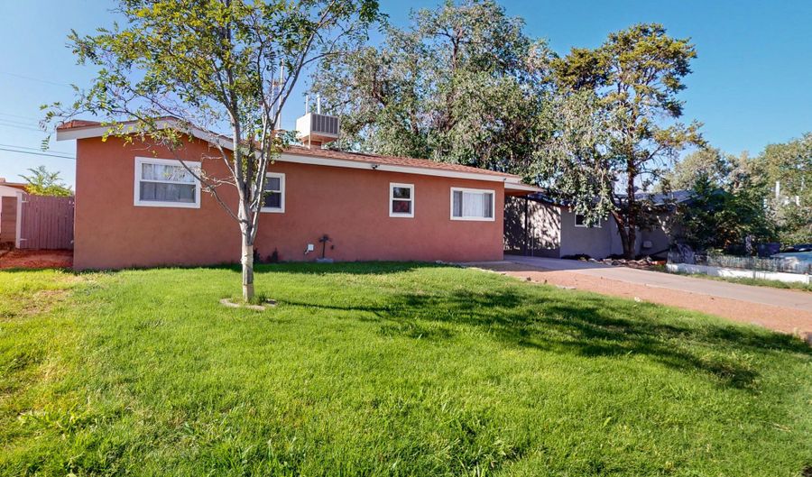 11208 Haines Ave NE, Albuquerque, NM 87112 - 3 Beds, 1 Bath
