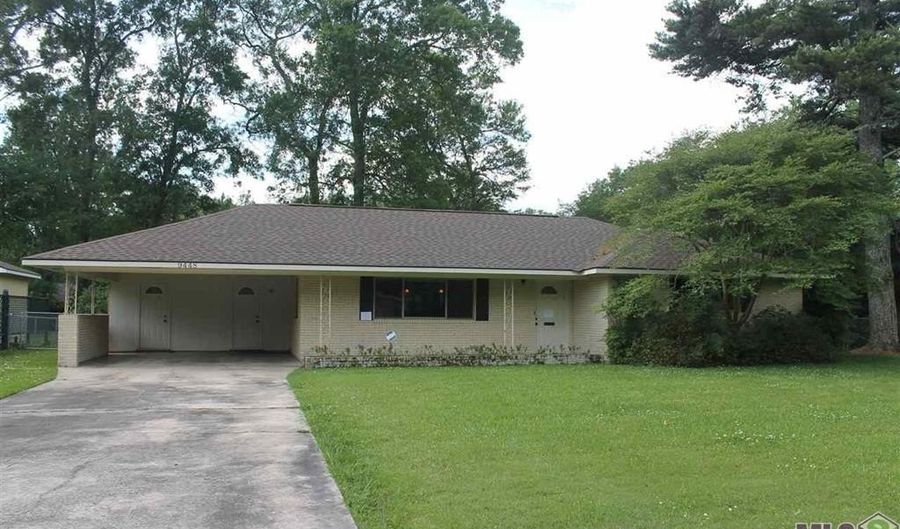 9448 Goodwood Blvd, Baton Rouge, LA 70815 - 3 Beds, 2 Bath