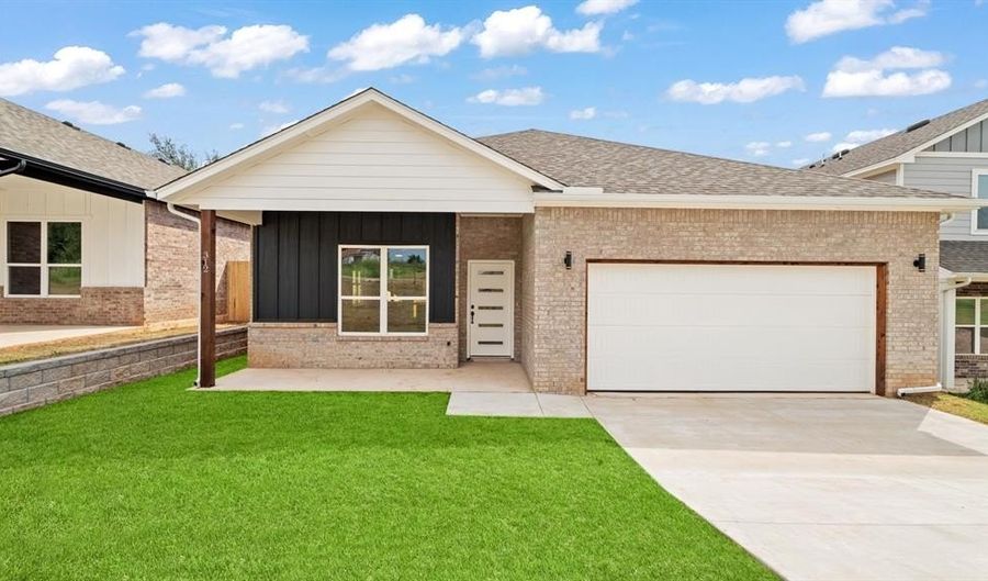 312 W 3rd St, Arcadia, OK 73007 - 3 Beds, 2 Bath