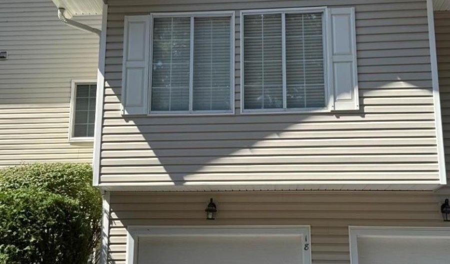 18 Encampment Dr, Bedminster, NJ 07921 - 2 Beds, 2 Bath