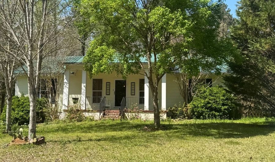 147 Lake Shore Ter, Ashland, MS 38603 - 3 Beds, 2 Bath