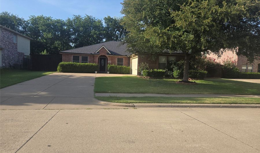 905 Larkspur Dr, Allen, TX 75002 - 3 Beds, 2 Bath