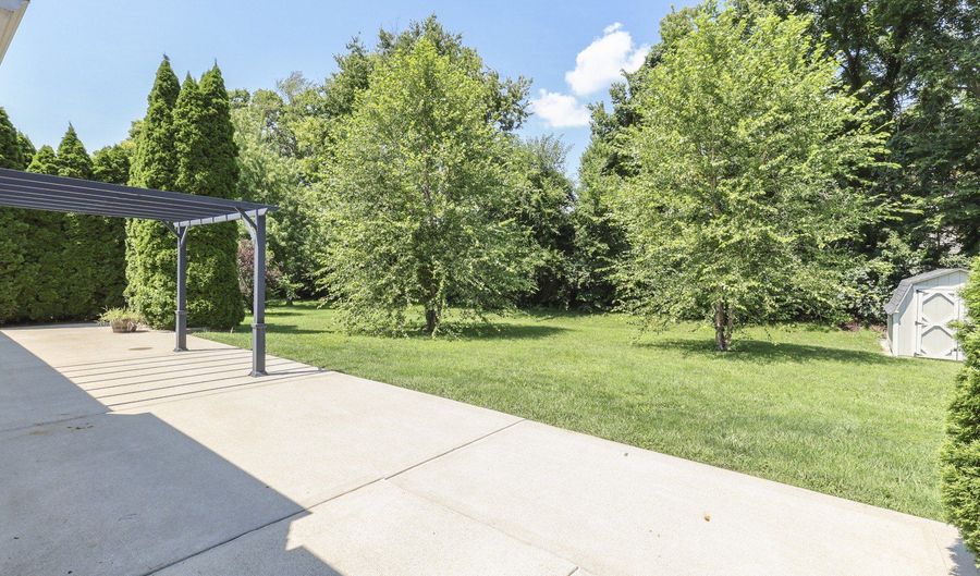 120 Golden Tree Ln, Indianapolis, IN 46227 - 3 Beds, 2 Bath
