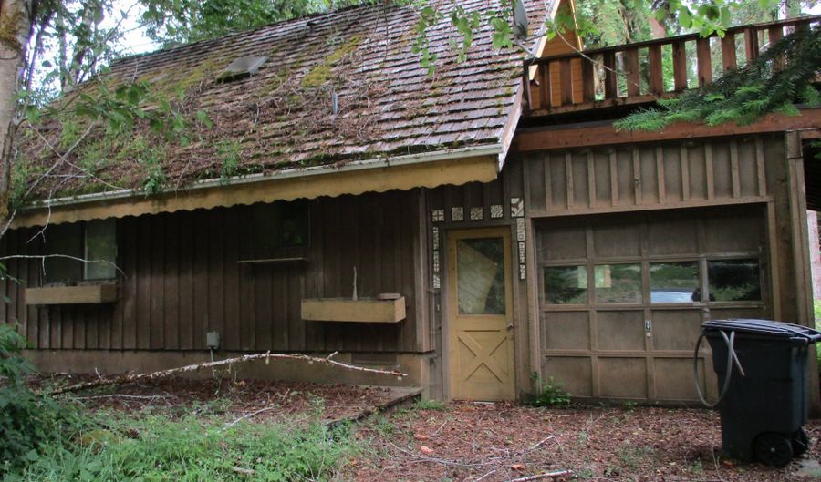 71250 NORTHSHORE Dr, Birkenfeld, OR 97016 - 3 Beds, 2 Bath