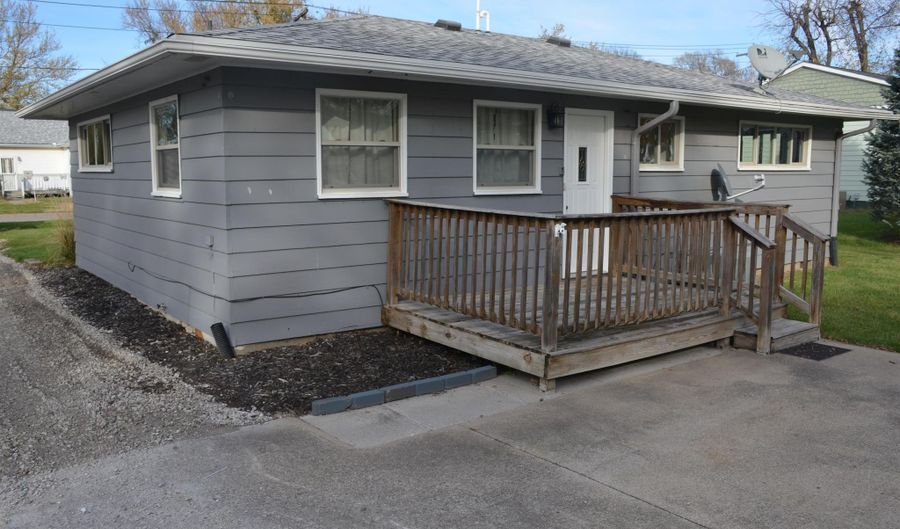 612 A Ave E, Albia, IA 52531 - 2 Beds, 1 Bath