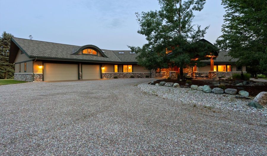 639 Three Eagle Ln, Bigfork, MT 59911 - 7 Beds, 8 Bath