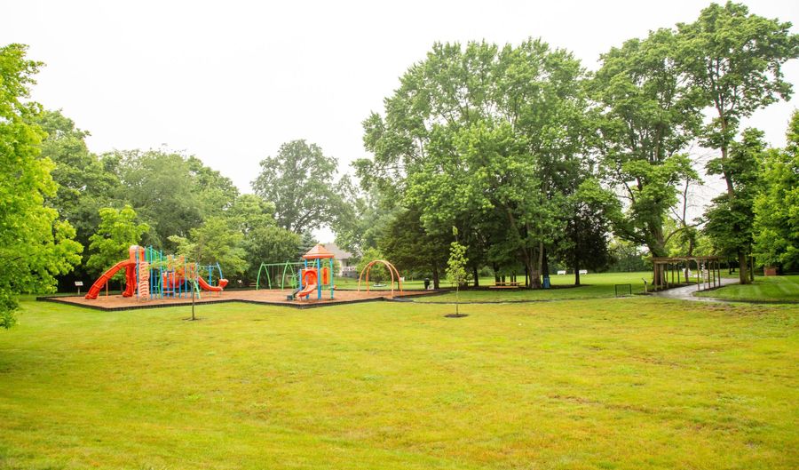 196 Park Ave, Bargersville, IN 46106 - 4 Beds, 3 Bath