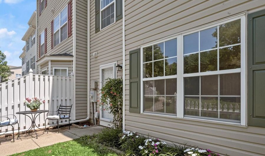 10- G IRONSTONE Ct, Annapolis, MD 21403 - 3 Beds, 3 Bath