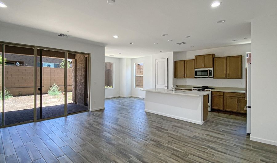 377 Malachite Dr, Clarkdale, AZ 86324 - 3 Beds, 2 Bath