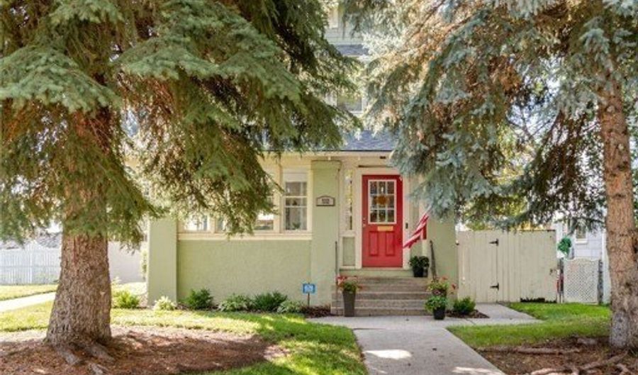 512 Clark Ave, Billings, MT 59101 - 5 Beds, 3 Bath