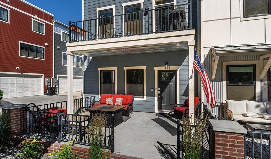 1866 Songbird Dr, Billings, MT 59101 - 2 Beds, 3 Bath